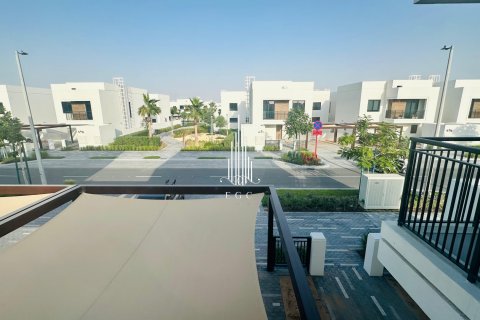 Vila na Yas Island, Abu Dhabi, SAE 4 ložnice, 315 m² Č.: 456914