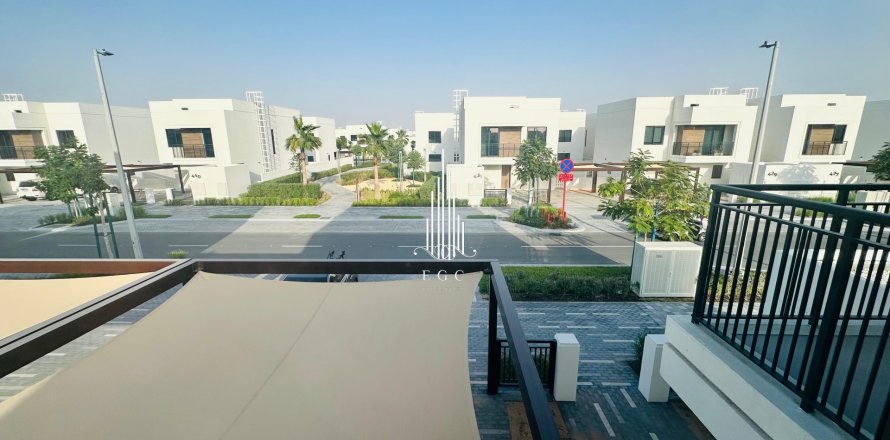 Vila na Yas Island, Abu Dhabi, SAE 4 spálne, 315 m2 č. 456914