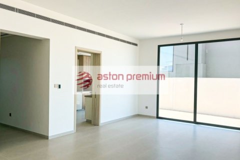 Вилла Джабаль-Али, Дубай, БАӘ-да 4 жатын бөлмелер, 623 м² № 753856 - фото 3
