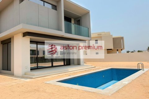 Vila u gradu Jebel Ali, Dubai, UAE 5 spavaće sobe, 671 m2 Br. 753857