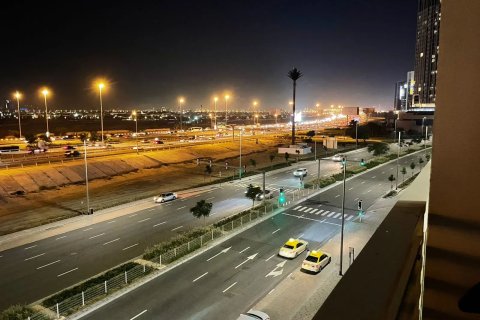 Dubai, UAE의 판매용 아파트 침실 1개, 870제곱미터 번호 729916 - 사진 6