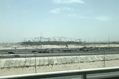 Dubai, UAE의 판매용 아파트 침실 1개, 870제곱미터 번호 729916 - 사진 5