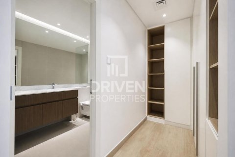 Apartment in Jumeirah, Dubai, UAE 2 bedrooms, 120.03 sq.m. № 761975 - photo 15