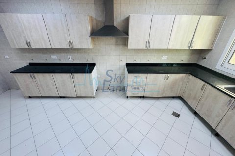 Umm Suqeim, Dubai, BAE’de kiralık villa 3 yatak odası, 325 m&sup2; No 658857 - fotoğraf 8