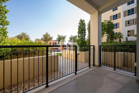 Apartmen di Jumeirah, Dubai, UAE 1 bilik tidur, 76.52 meter persegi № 750328 - foto 13