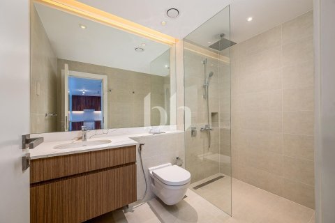 Apartmen di Jumeirah, Dubai, UAE 1 bilik tidur, 76.52 meter persegi № 750328 - foto 9