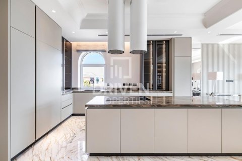 Penthouse til salg i Palm Jumeirah, Dubai, UAE 1219.45 kvm № 765051 - foto 11