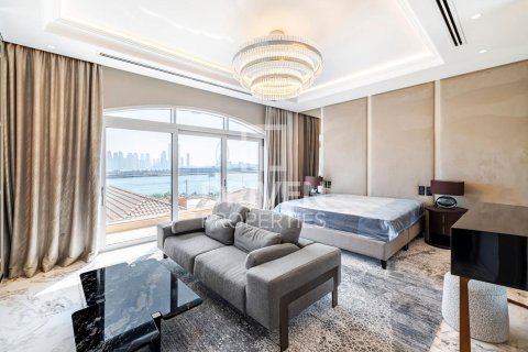 Penthouse til salg i Palm Jumeirah, Dubai, UAE 1219.45 kvm № 765051 - foto 7