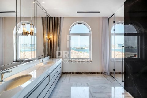 Penthouse til salg i Palm Jumeirah, Dubai, UAE 1219.45 kvm № 765051 - foto 30