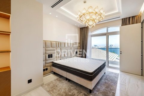 Penthouse til salg i Palm Jumeirah, Dubai, UAE 1219.45 kvm № 765051 - foto 22
