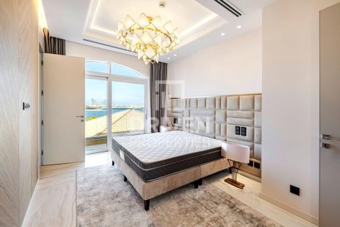Penthouse til salg i Palm Jumeirah, Dubai, UAE 1219.45 kvm № 765051 - foto 8