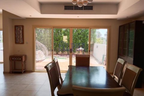 Stadthaus zur Miete in Al Hamra Village, Ras Al Khaimah, VAE 3 Schlafzimmer, 250.8 m2 Nr. 719976 - Foto 6