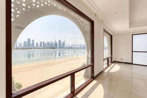 Villa til salgs i Palm Jumeirah, Dubai, Emiratene 5 soverom, 1261.53 kvm Nr. 761660 - Foto 22