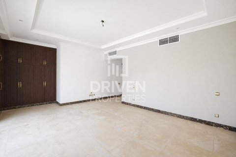 Villa til salgs i Palm Jumeirah, Dubai, Emiratene 5 soverom, 1261.53 kvm Nr. 761660 - Foto 15