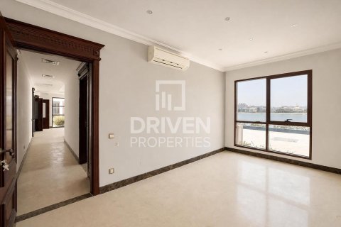 Palm Jumeirah, Dubai, संयुक्त अरब अमीरात में विला, 5 बेडरूम, 1261.53 वर्ग मीटर, संख्या 761658 - फ़ोटो 6
