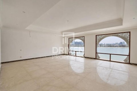 Palm Jumeirah, Dubai, संयुक्त अरब अमीरात में विला, 5 बेडरूम, 1261.53 वर्ग मीटर, संख्या 761658 - फ़ोटो 18