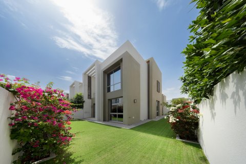 Casa urbana em Arabian Ranches 2, Dubai, EAU 4 quartos, 241.72 m2 № 750355