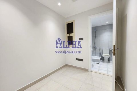 阿联酋 Ras Al Khaimah Al Hamra Village 待售 : 3 卧, 223 平方米 , 编号709129 - 照片 4