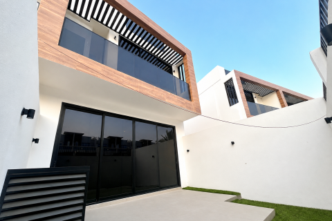Kamienica w Al Furjan, Dubai, ZEA 4 sypialnie, 222.97 mkw. nr 768800