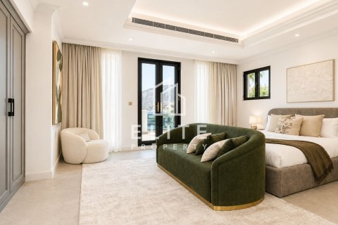 Villa in Palm Jumeirah, Dubai, UAE 5 bedrooms, 622 sq.m. № 736327 - photo 11