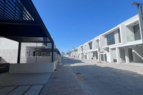 阿联酋 Ras Al Khaimah 待售 : 4 卧, 257 平方米 , 编号735115 - 照片 4