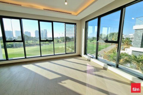 Villa i Dubai, UAE 7 soveværelser, 388.3 kvm № 669916