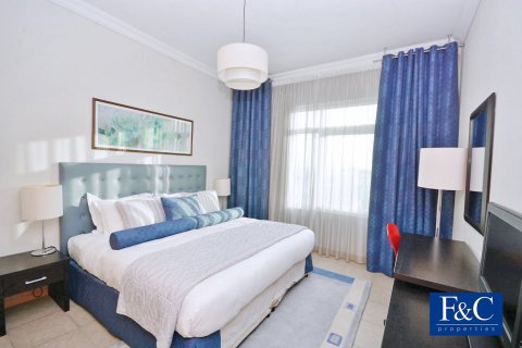 Apartman u gradu Palm Jumeirah, Dubai, UAE 3 spavaće sobe, 200 m2 Br. 704242 - Slika 11