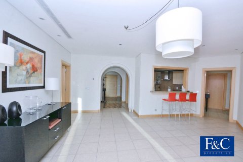 Apartman u gradu Palm Jumeirah, Dubai, UAE 3 spavaće sobe, 200 m2 Br. 704242 - Slika 3