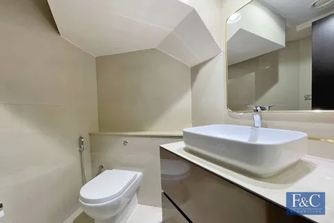 Apartment sa DIFC, Dubai, UAE 3 silid-tulugan, 268 sq.m. № 704243 - larawan 12