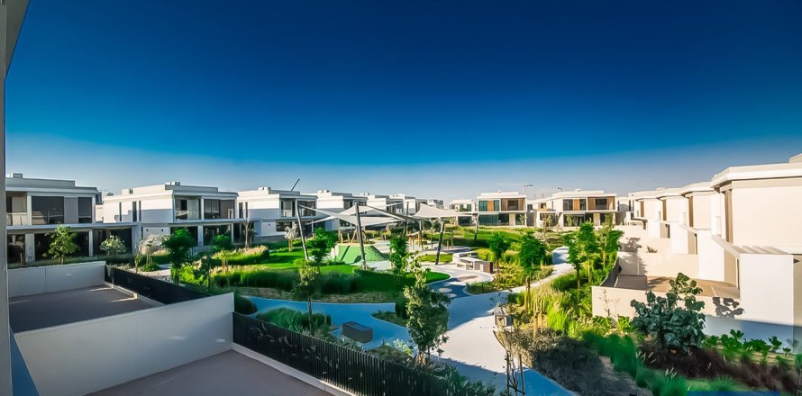 Vila v Tilal Al Ghaf, Dubai, SAE 5 ložnice, 600 m² Č.: 704236