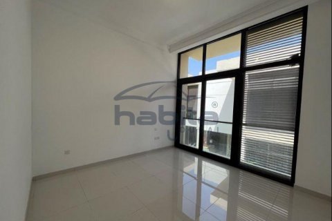 Apartment in DAMAC Hills (Akoya by DAMAC), Dubai, UAE 3 bedrooms, 253 sq.m. № 514710 - photo 10