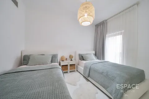 Townhouse in Al Furjan, Dubai, UAE 3 bedrooms, 262 sq.m. № 737963 - photo 13