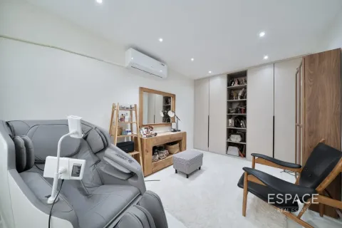 Townhouse in Al Furjan, Dubai, UAE 3 bedrooms, 262 sq.m. № 737963 - photo 7