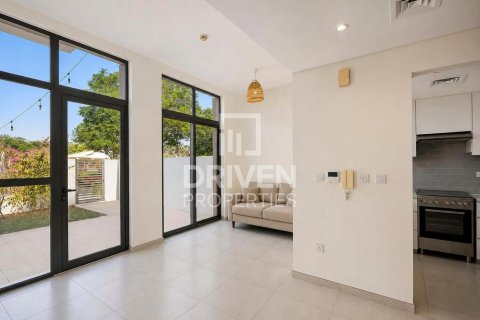 Apartament në Mudon, Dubai, Emiratet e Bashkuara Arabe 2 dhoma gjumi, 178.19 m2. № 765169 - Foto 2