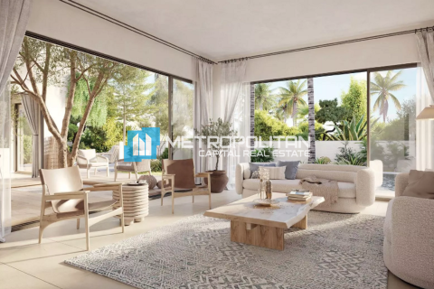 Villa te koop in Ghantoot, Abu Dhabi, VAE 4 slaapkamers, 592.2 vr.m., nr 694918 - foto 5