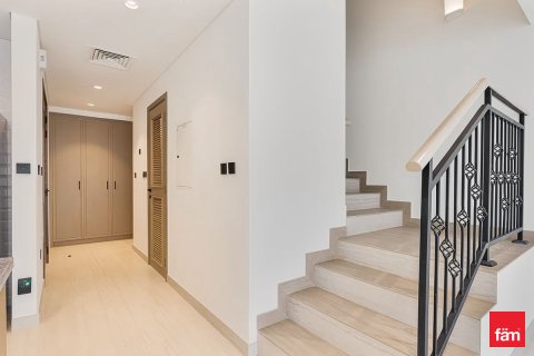 Casa urbana para arrendamento em Dubai, EAU 3 quartos, 144 m2 № 719007 - foto 11