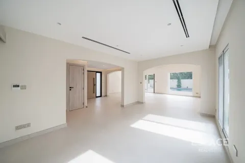 Villa sa Meadows, Dubai, UAE 5 silid-tulugan, 320 sq.m. № 738437 - larawan 3