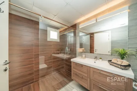 Villa en alquiler en Meadows, Dubai, EAU 5 dormitorios, 354 m2 № 738438 - foto 12