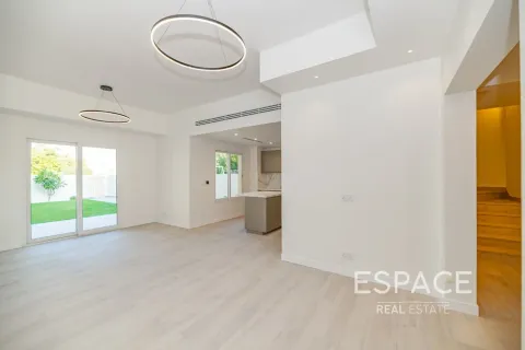 Villa The Springs, Dubaijā, AAE 3 istabas, 209 m2 Nr. 738440 - attēls 2