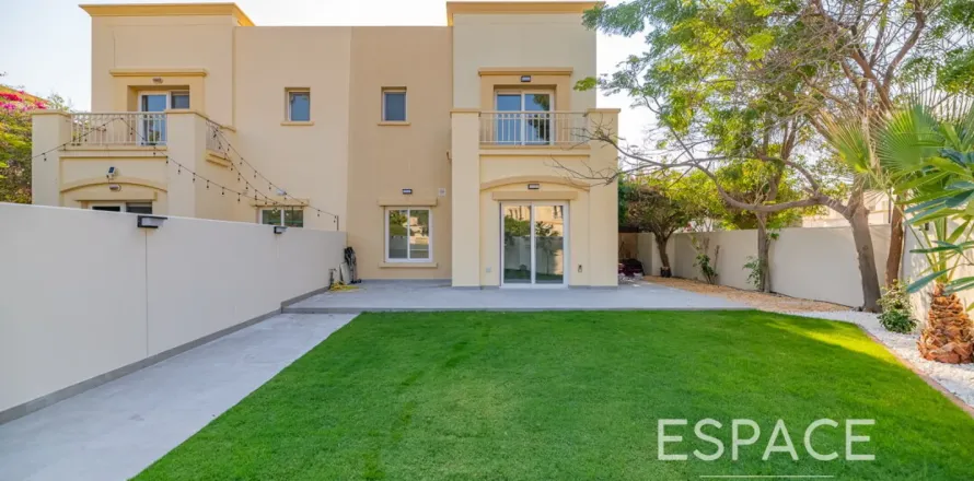Villa The Springs, Dubaijā, AAE 3 istabas, 209 m2 Nr. 738440