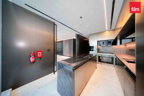 Apartament de închiriat în Business Bay, Dubai, EAU 3 dormitoare, 245.6 mp.  №736908 - poză 12