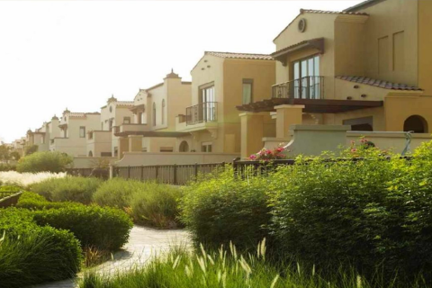 Vila v Mirdif, Dubai, SAE 2 spálne, 262 m2 č. 639926 - Fotografia 5