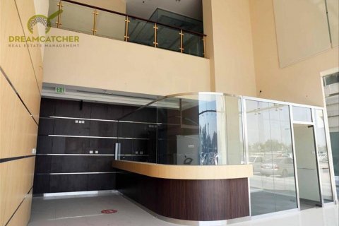 Proprietate comercială de închiriat în Cornich Ras Al Khaima, Ras Al Khaimah, EAU 699.9 mp.  №512517 - poză 2