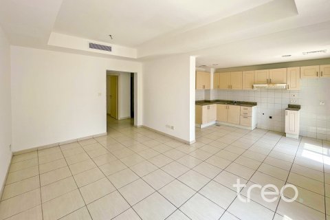 Villa til leje i The Springs, Dubai, UAE 2 soveværelser, 153.01 kvm № 755517 - foto 2