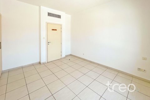 Villa til leje i The Springs, Dubai, UAE 2 soveværelser, 153.01 kvm № 755517 - foto 12