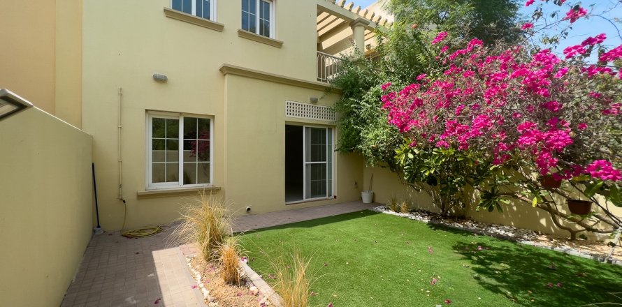 Villa i The Springs, Dubai, UAE 2 soveværelser, 153.01 kvm № 755517