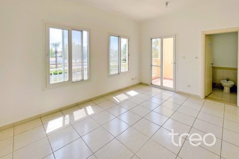 Villa til leje i The Springs, Dubai, UAE 2 soveværelser, 153.01 kvm № 755517 - foto 8