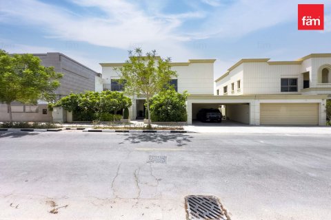 Villa sa Al Furjan, Dubai, UAE 6 silid-tulugan, 610.6 sq.m. № 758164 - larawan 30