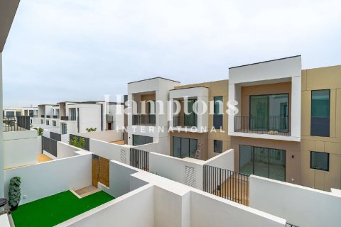 Arabian Ranches 3, Dubai, संयुक्त अरब अमीरात में टाउनहाउस, 3 बेडरूम, 144.836 वर्ग मीटर, संख्या 762877 - फ़ोटो 7