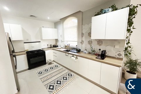 Apartment sa Motor City, Dubai, UAE 1 silid-tulugan, 98 sq.m. № 688534